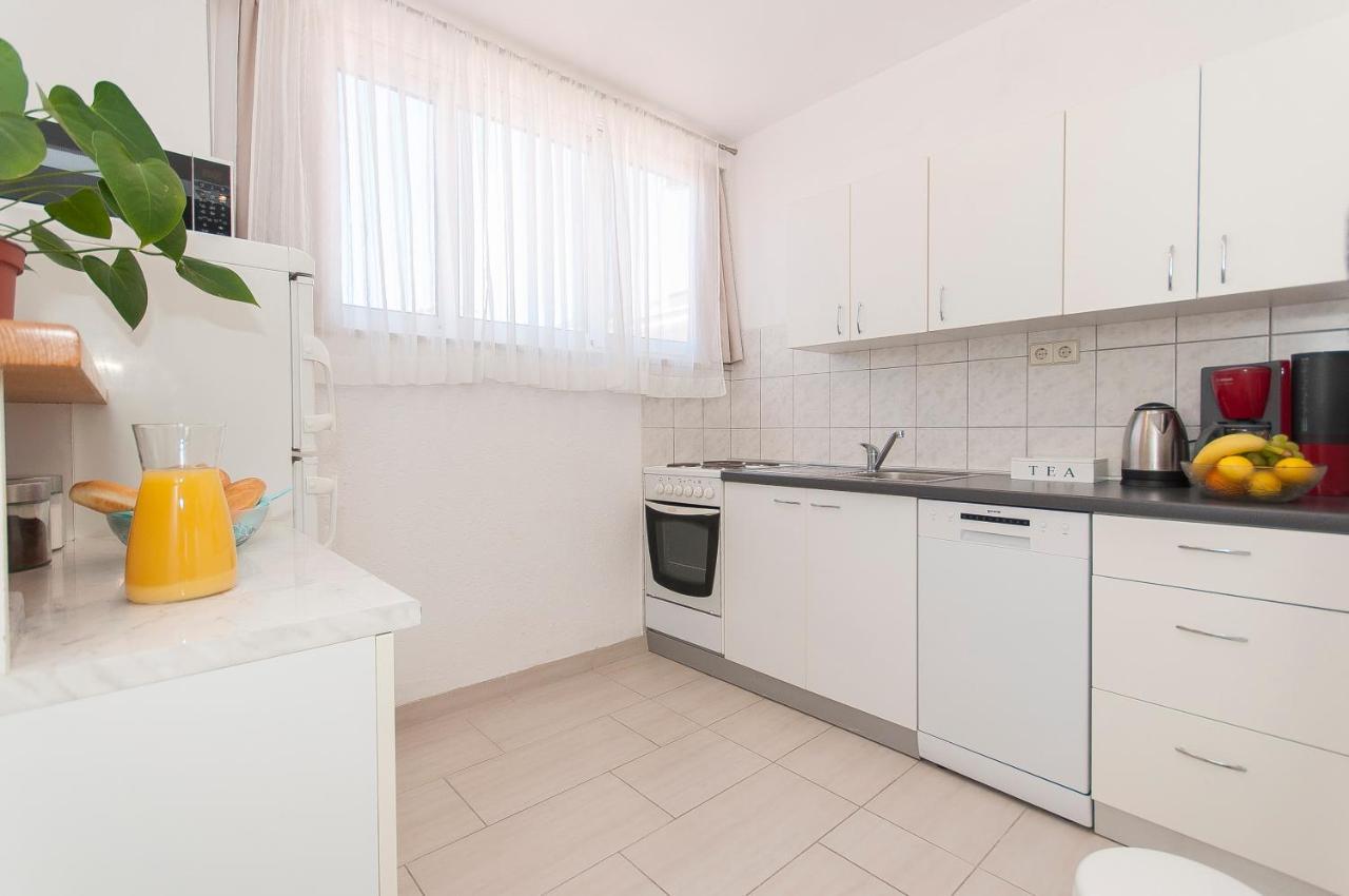 Apartment Luna 奥米什 外观 照片